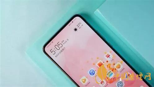 華為暢享20plus和realmev3哪個好？兩款手機參數(shù)對比測評