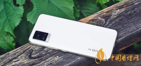 vivoy70s和vivos7哪個好？vivoy70s和vivos7兩款手機參數(shù)對比