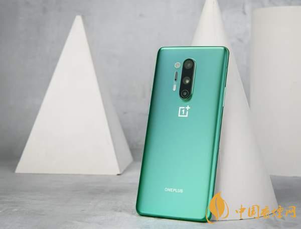 一加8Pro和華碩ZenFone7Pro對(duì)比-哪個(gè)更好？