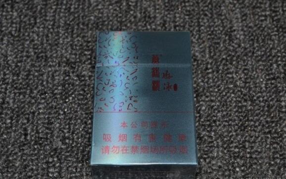 黃鶴樓游泳回歸，爺爺輩最喜愛的香煙品牌