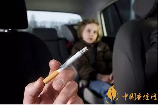 車內(nèi)抽煙更易致癌，車內(nèi)二手煙讓車受傷